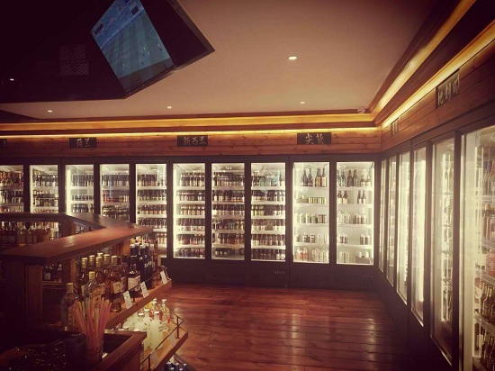超市飲料展示柜實拍