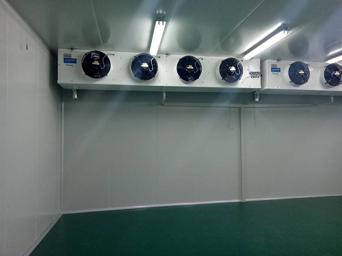 所使用的意大利原裝康達托冷風機