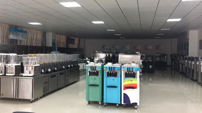 冰淇淋機(jī)實拍二