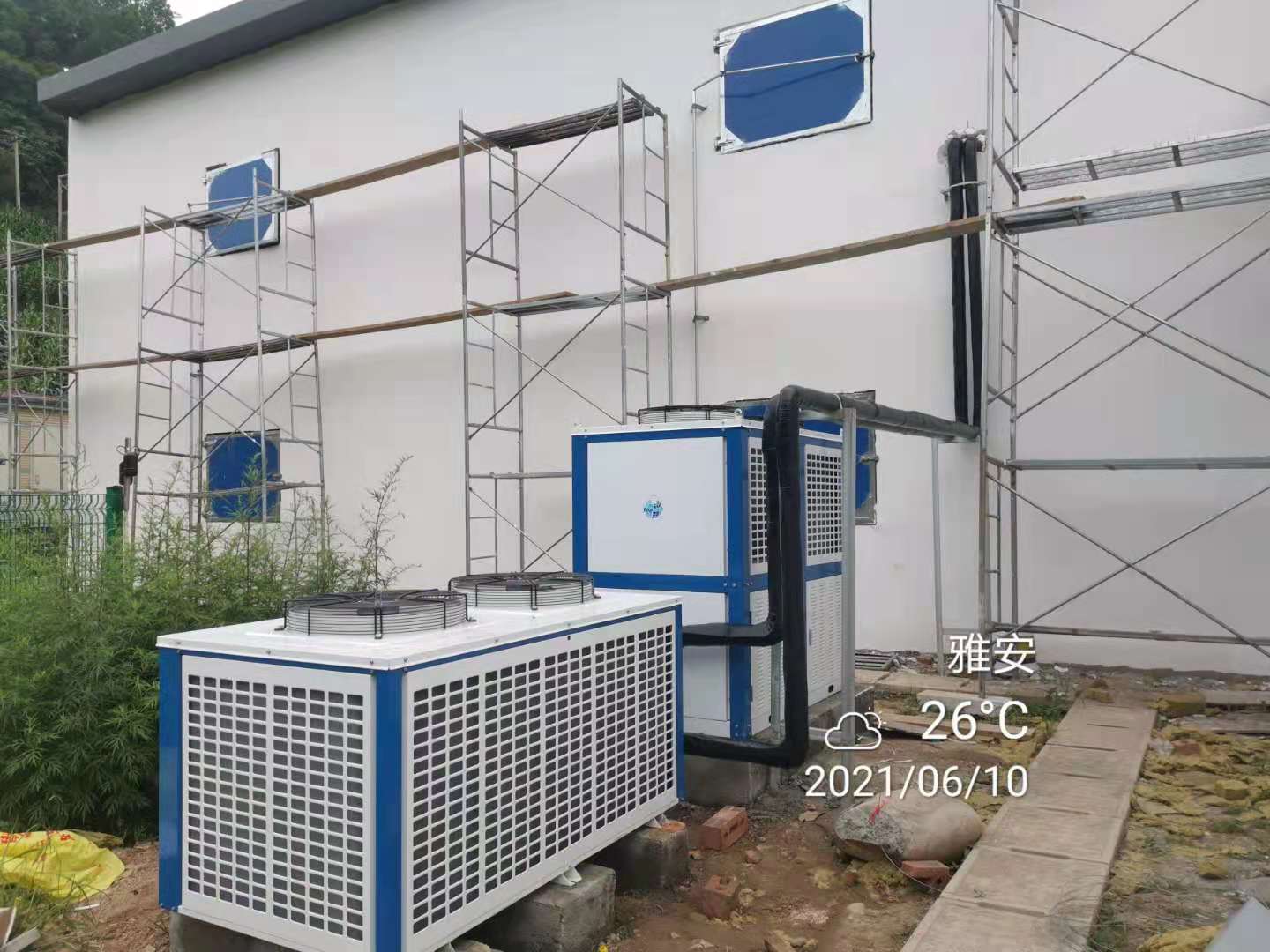 圖為美國艾默生谷輪渦旋壓縮機組